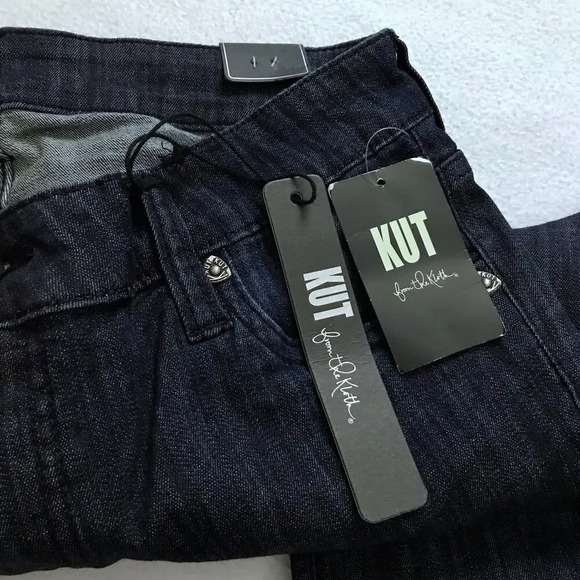 Kut from the Kloth NWT Dark Wash Nicole Bermuda Shorts Women 4 - Picture 8 of 11